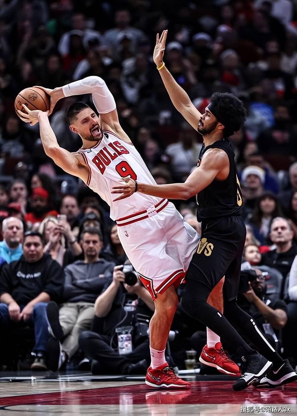 马赛训练开放日,关键时刻伤情更新引欢呼,NBA常规赛在即,高层口径保持一致 马赛训练开放日,关键时刻伤情更新引欢呼,NBA常规赛在即,高层口径保持一致