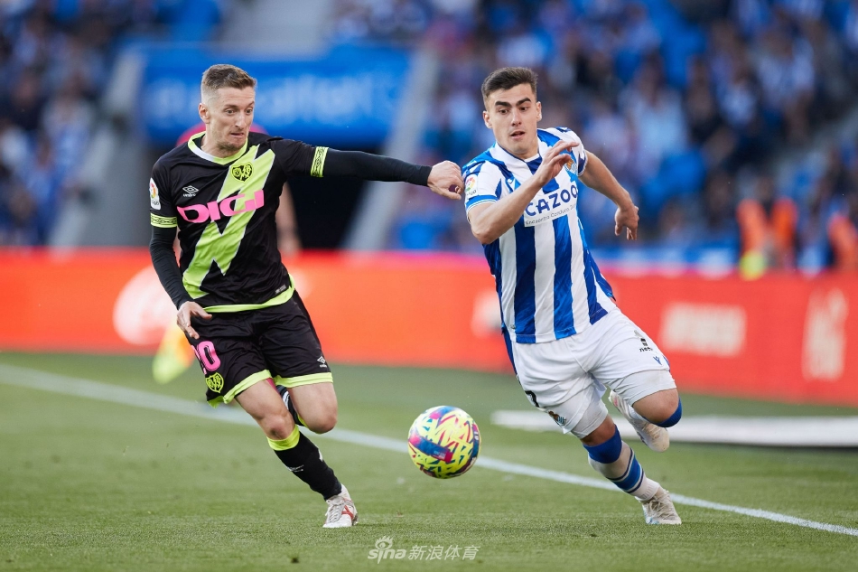 美高梅官网首页-集结日体能课后，皇家社会临场应变备战意甲，底气十足，心理建设被强调